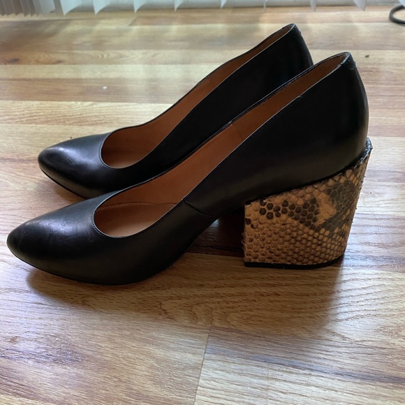 SOLD Dries Van Noten Black Snakeskin Pumps, sz 40 - Picture 8 of 8